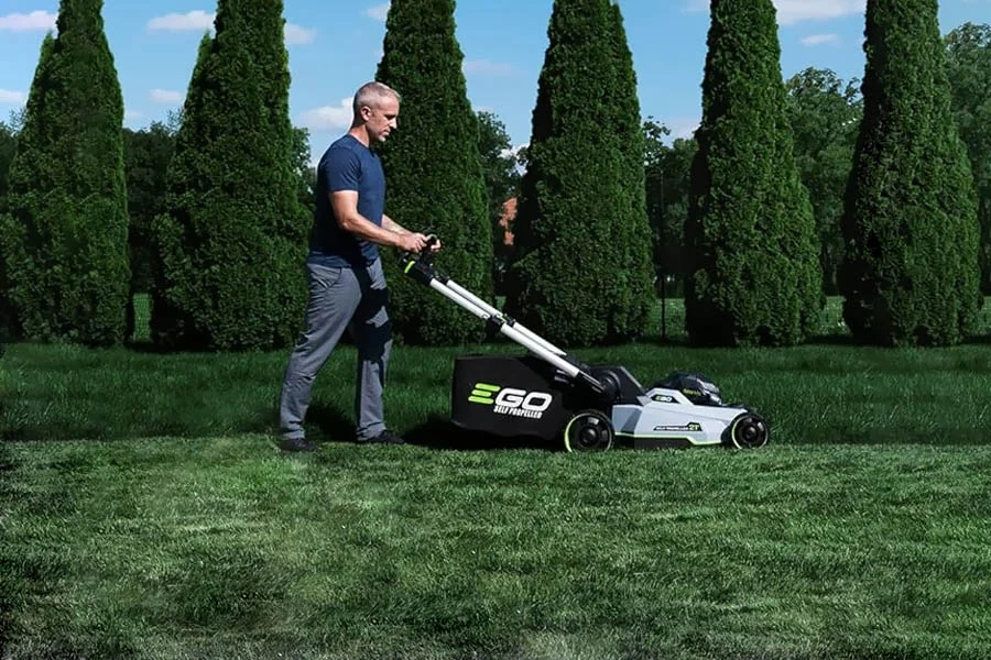 lawn mowing set